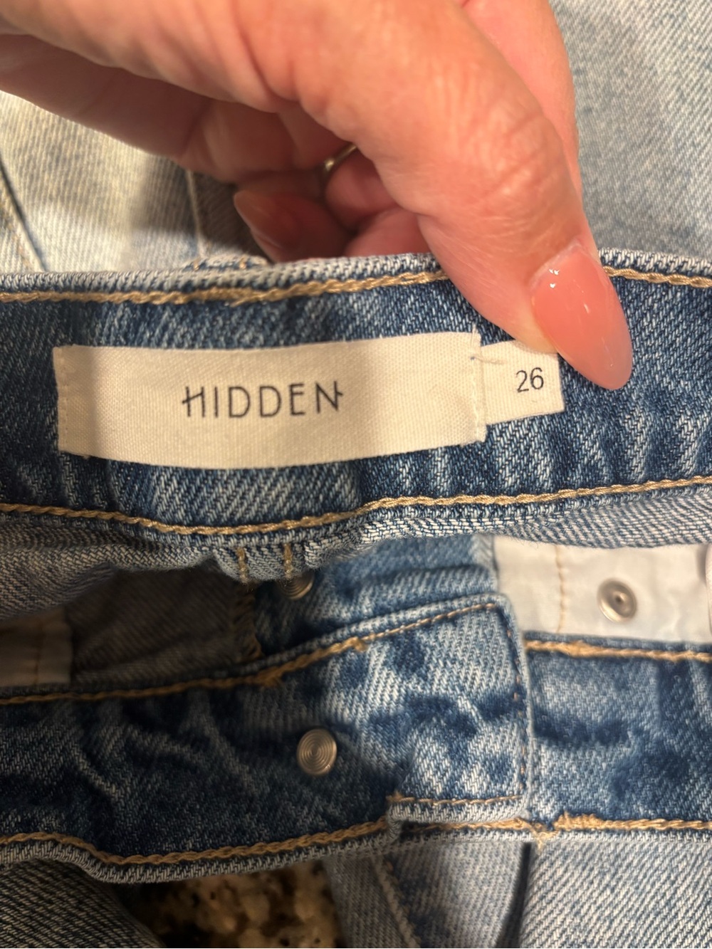 Hidden Logan Distressed Dad Jeans - Picture 4 of 7